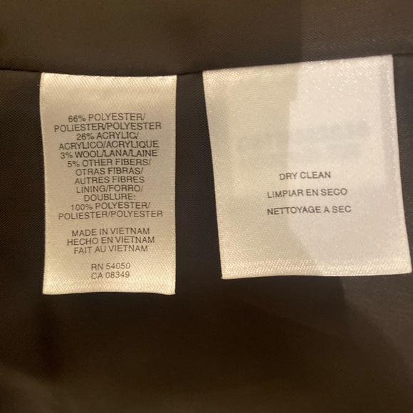 Jones New York olive green blazer - Picture 6 of 10